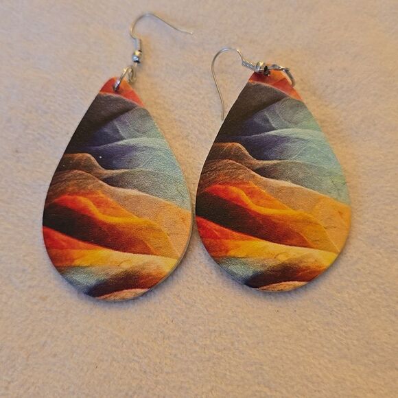 Tear drop 2 pair earrings multi color - Picture 4 of 7